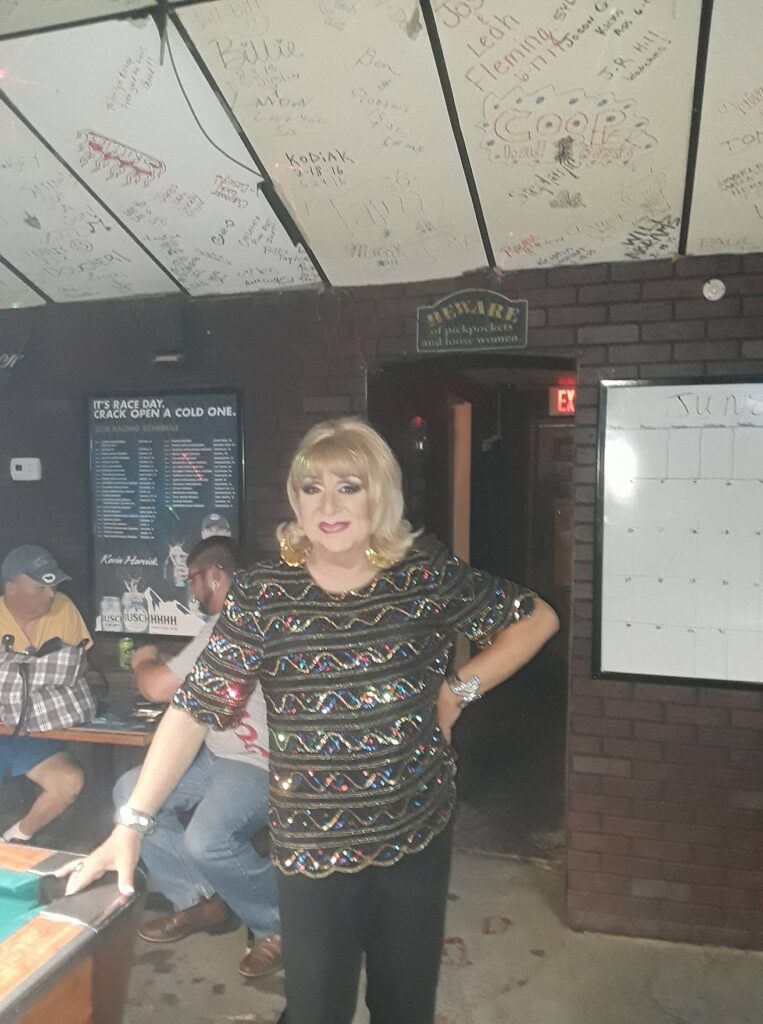 Anita Richards | The City Fountain Tavern (Skiatook, Oklahoma) | June 2018