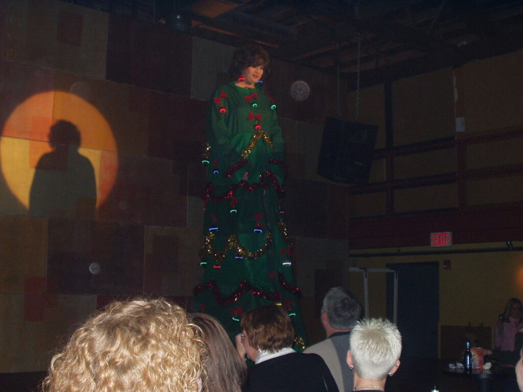 A West Family Christmas | Axis Nightclub (Columbus, Ohio) | 12/13-12/14/2003