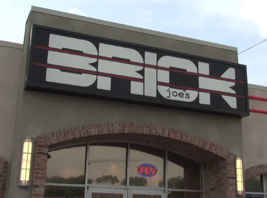 Brick & Joe's (Dallas, Texas)